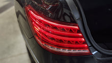 Load image into Gallery viewer, OUTER TAIL LIGHT LAMP E250 Van E250D E300 E350 E400 E550 E63 14-17 Left - NW377592