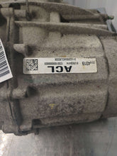 Load image into Gallery viewer, Transfer Case SILVERADO 1500 PICKUP 2014 - NW553986