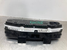 Load image into Gallery viewer, Speedometer Cluster Ford Taurus 2013 - NW377984