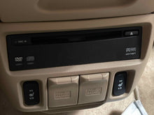 Load image into Gallery viewer, REMOTE 6 DISC CD CHANGER Accord Civic Element Odyssey 03-10 - NW557296
