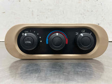 Load image into Gallery viewer, REAR TEMPERATURE CONTROLS Odyssey 2005 05 2006 06 2007 07 - NW553366
