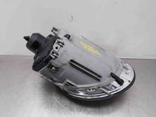 Load image into Gallery viewer, HEADLIGHT LAMP ASSEMBLY Beetle 98 99 00 01 02 03 04 05 Left - NW377877