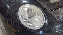 Load image into Gallery viewer, HEADLIGHT LAMP ASSEMBLY Beetle 98 99 00 01 02 03 04 05 Right - NW377878