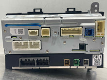 Load image into Gallery viewer, Radio Subaru Legacy 2017 - NW555569