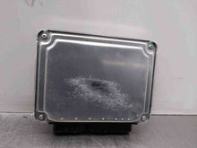 Load image into Gallery viewer, ECU ECM COMPUTER Volkswagen Beetle 2004 04 2005 05 Auto - NW377784