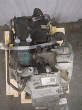 Load image into Gallery viewer, TRANSMISSION Explorer Explorer Sport Trac 2011 11 2012 12 4X4 - NW557619