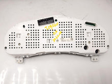 Load image into Gallery viewer, Speedometer Cluster Kia Sedona 2006 - NW160729