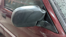 Load image into Gallery viewer, SIDE VIEW MIRROR Envoy S10 Blazer 99 00 01 Right - NW378519