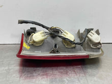 Load image into Gallery viewer, TAIL LIGHT LAMP ASSEMBLY S10 Blazer Envoy S15 Jimmy Bravada 95-05 Right - NW478388
