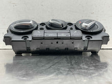 Load image into Gallery viewer, TEMPERATURE CONTROLS Volkswagen Beetle 12 13 14 15 16 - NW551566