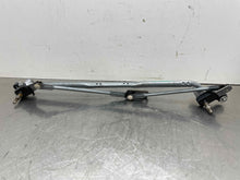 Load image into Gallery viewer, Windshield Wiper Transmission GRAND CHEROKEE 2019 - NW447844