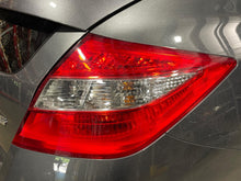Load image into Gallery viewer, TAIL LIGHT LAMP ASSEMBLY Crosstour 2010 10 2011 11 2012 12 Right - NW552227