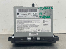 Load image into Gallery viewer, Radio Chevrolet Tahoe 2013 - NW553713