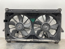 Load image into Gallery viewer, RADIATOR FAN ASSEMBLY Yukon Silverado Escalade 2007 07 08 09 - 13 - NW551149
