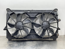 Load image into Gallery viewer, RADIATOR FAN ASSEMBLY Yukon Silverado Escalade 2007 07 08 09 - 13 - NW551149