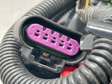 Load image into Gallery viewer, TAIL LIGHT LAMP Suburban 1500 Suburban 2500 Tahoe 2007-2014 Right - NW557583