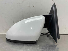 Load image into Gallery viewer, Side View Door Mirror Volkswagen Jetta 2020 - NW554684