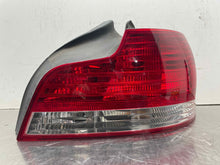 Load image into Gallery viewer, TAIL LIGHT LAMP ASSEMBLY BMW 128i 135i 08 09 10 11 Right - NW555831