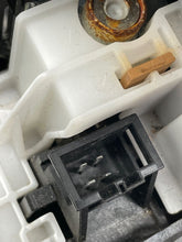 Load image into Gallery viewer, Floor Shifter AUDI Q5 2010 - NW383893