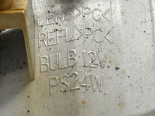 Load image into Gallery viewer, Fog Light Suburban Tahoe Silverado 1500 2500 3500 2007 07 08 09 10 11 12 Right - NW384157