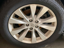 Load image into Gallery viewer, WHEEL RIM Venza 13-16 19x7-1/2 ALLOY 19x7-1/2, 5 lug, 4-1/2" - NW556040