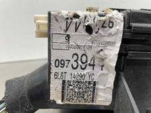 Load image into Gallery viewer, Fuse Box Ford Escape 2006 - NW247064