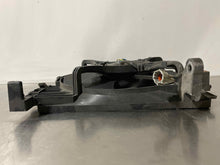 Load image into Gallery viewer, RADIATOR FAN ASSEMBLY Saab 9-2x 2005 05 2006 06 Left - NW64494