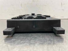 Load image into Gallery viewer, BODY CONTROL MODULE BCM COMPUTER XF XFR 2016 16 2017 17 - NW550931