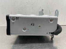 Load image into Gallery viewer, CD Changer Lexus ES300 ES330 2002 02 2003 03 2004 04 2005 05 2006 06 - NW555557