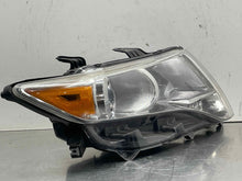 Load image into Gallery viewer, HEADLIGHT LAMP ASSEMBLY Venza 09 10 11 12 13 14 15 16 Right - NW556953