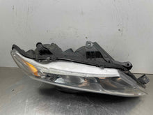 Load image into Gallery viewer, HEADLIGHT LAMP ASSEMBLY Venza 09 10 11 12 13 14 15 16 Right - NW556953