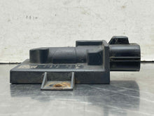 Load image into Gallery viewer, FUEL PUMP CONTROL MODULE COMPUTER XF XFR 15 16 17 18 19 - NW556317