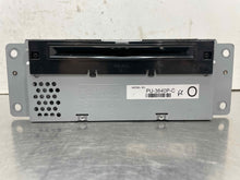 Load image into Gallery viewer, Radio FORD F150 PICKUP 2016 - NW553712