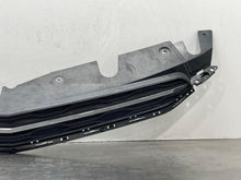 Load image into Gallery viewer, GRILLE Chevrolet Equinox 2016 16 2017 17 - NW551542