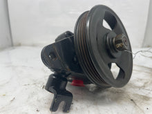 Load image into Gallery viewer, POWER STEERING PUMP INFINITI I30 MAXIMA 95 96 97 - 04 - NW163326