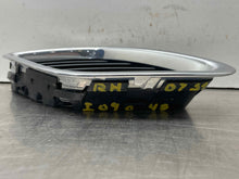 Load image into Gallery viewer, GRILLE Saab 9-3 2003 03 04 05 06 07 Upper End Left - NW98653
