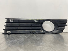 Load image into Gallery viewer, Grille AUDI A4 2004 - NW422963