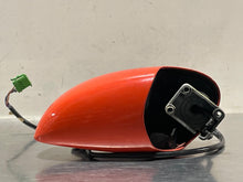 Load image into Gallery viewer, SIDE VIEW MIRROR Beetle 00 01 02 03 Right - NW426838