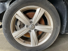 Load image into Gallery viewer, WHEEL RIM Passat 12 13 14 15 17x7 ALLOY - NW557798