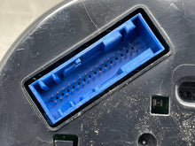 Load image into Gallery viewer, Speedometer Cluster SIERRA 1500 PICKUP 2018 - NW553927