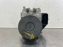 Load image into Gallery viewer, ABS ANTI-LOCK BRAKE PUMP Nissan Pathfinder 2015 15 - NW558078