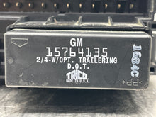 Load image into Gallery viewer, Fuse Box GMC Yukon 2004 - NW64925