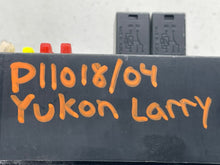 Load image into Gallery viewer, Fuse Box GMC Yukon 2004 - NW64925