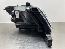 Load image into Gallery viewer, Headlight Lamp Assembly Lincoln MKT 2010 - NW558237