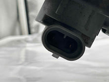 Load image into Gallery viewer, HEADLIGHT LAMP ASSEMBLY 325ci 325i 330ci 330i 330xi M3 02-06 Left - NW431670