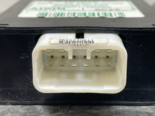 Load image into Gallery viewer, TRANSFER CASE CONTROL MODULE COMPUTER Lexus GX470 2003-2009 - NW433027