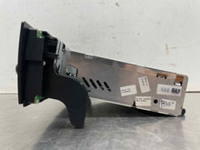 Load image into Gallery viewer, RADIO BMW 128i 135i 323i 328i 335i M3 Z4 08 09 AM FM CD - NW558912