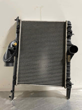 Load image into Gallery viewer, INTERCOOLER Volvo S40 V40 2000 00 - NW106423