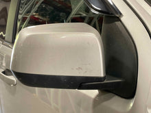 Load image into Gallery viewer, SIDE VIEW DOOR MIRROR Colorado Canyon 15 16 17 Right - NW558335