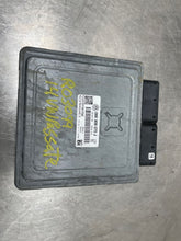 Load image into Gallery viewer, ECU ECM COMPUTER Volkswagen Beetle Passat 2014 14 - NW486448